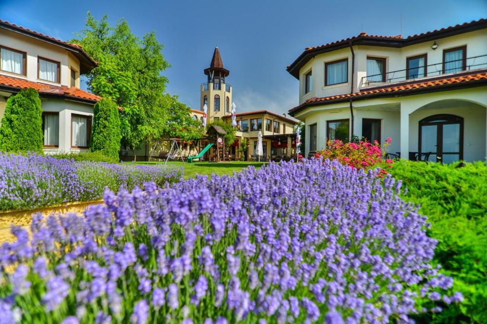 Blacksearama Golf & Villas Balchik Bagian luar foto