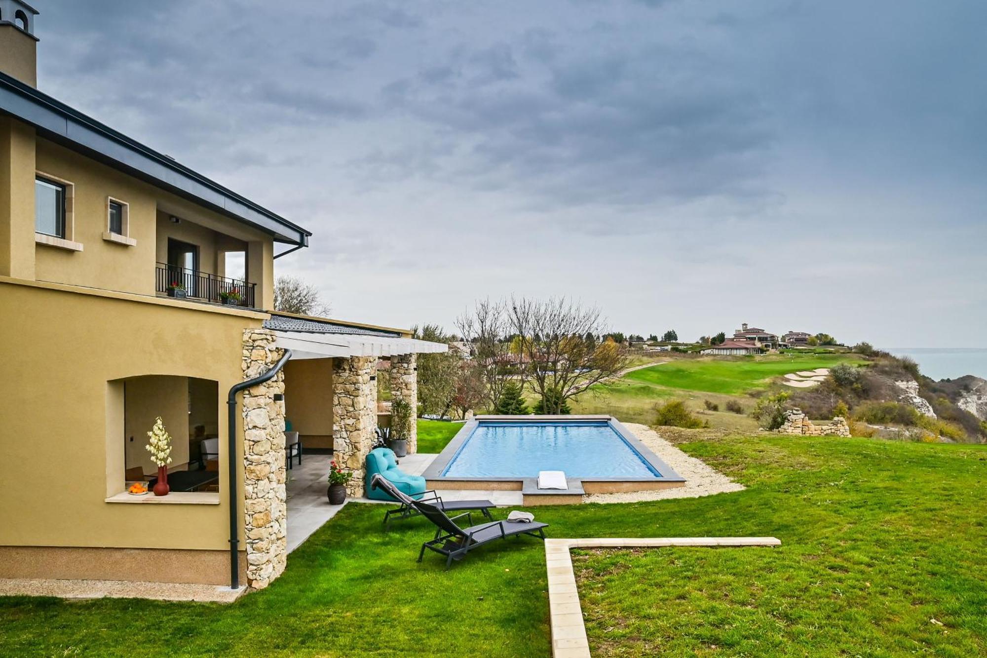 Blacksearama Golf & Villas Balchik Bagian luar foto